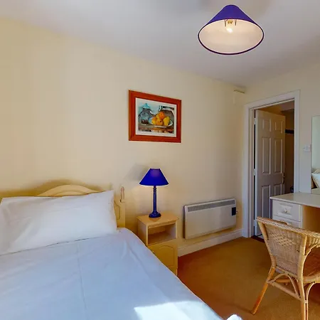 בית נופש Holiday Village No 17 אוגרים